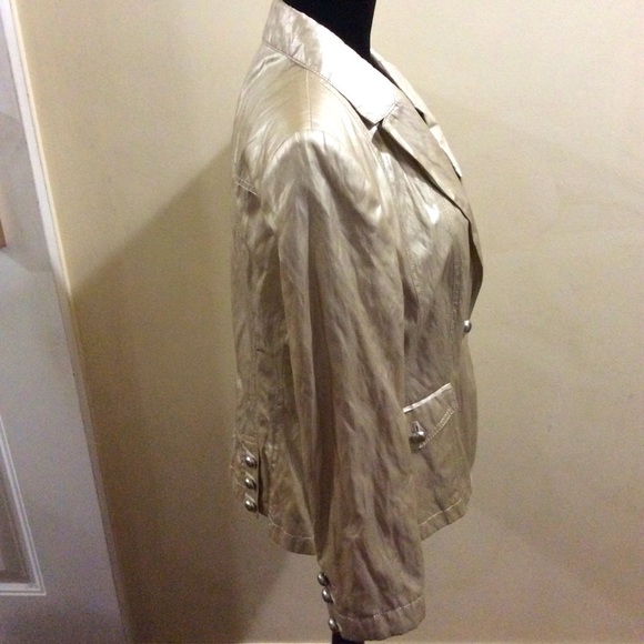 Unique TUZZI 🇩🇪 Germany designed gold blazer - Picture 5 of 11